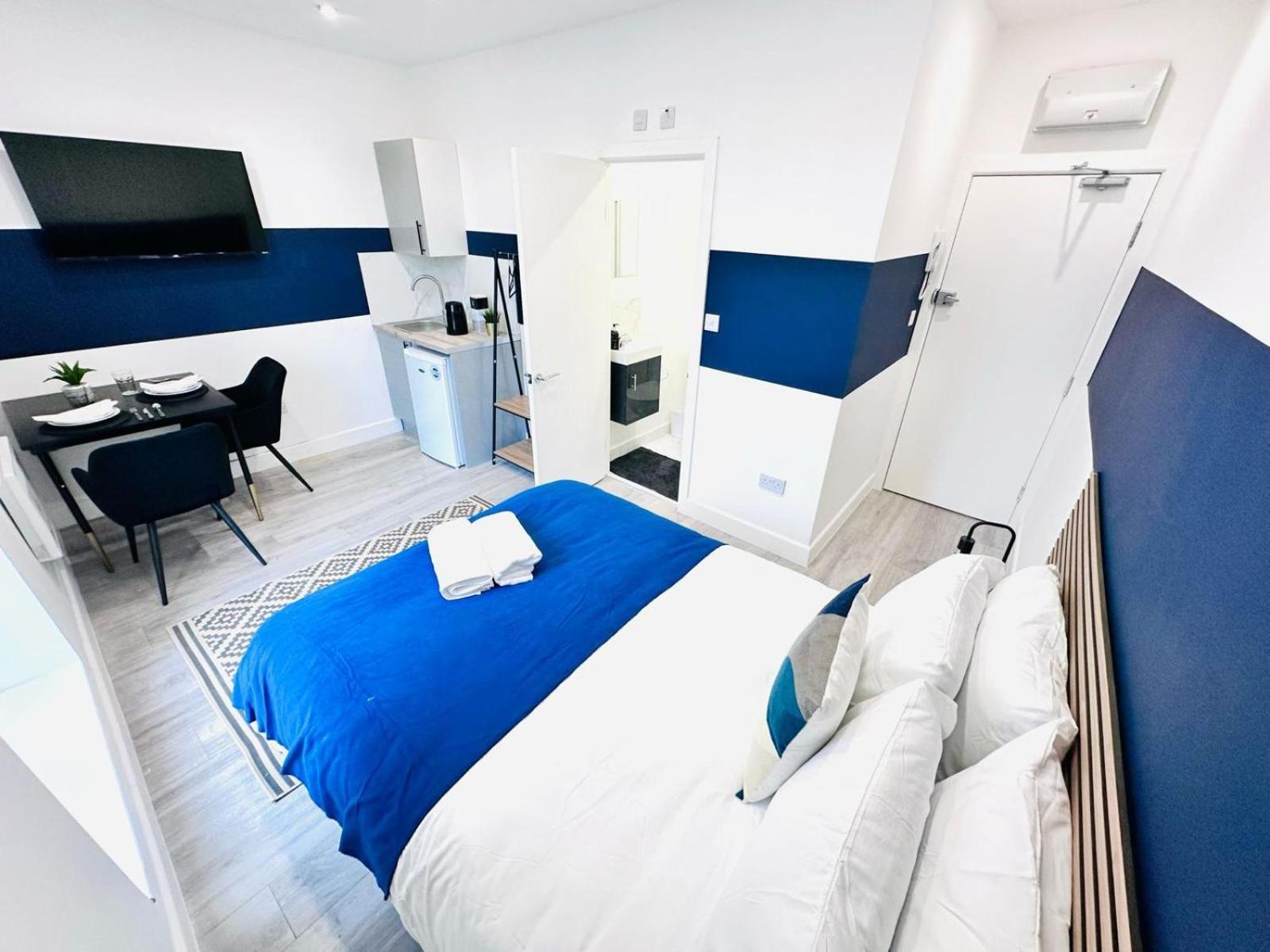 London 58 Blue House City Center Studio, Top Spot מראה חיצוני תמונה