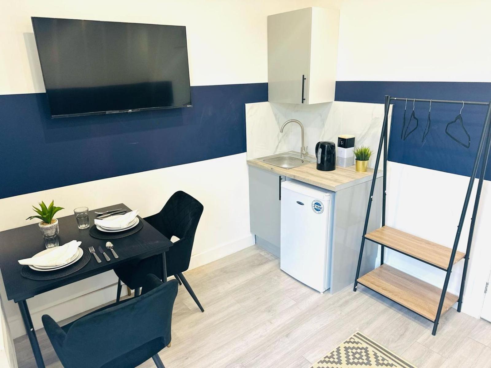 London 58 Blue House City Center Studio, Top Spot מראה חיצוני תמונה